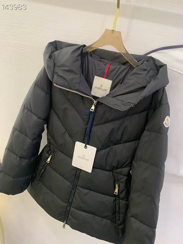 Moncler sz0-3 26yr308   (35)